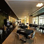 Royal G & 4 Star