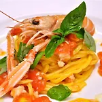 Royal G & 4 Star 酒店 Durrës