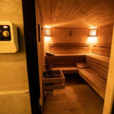 Hotel Royal G & 4 Star Durrës