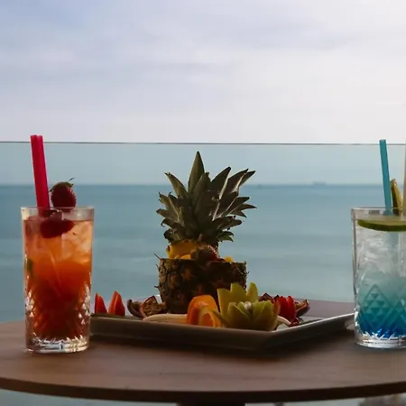 Royal G & 4 Star Otel
