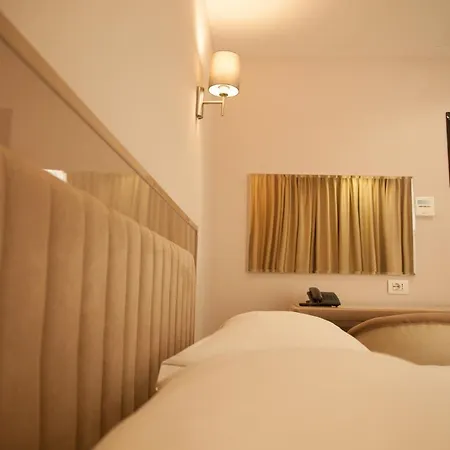 Hotel Royal G & 4 Star 5*