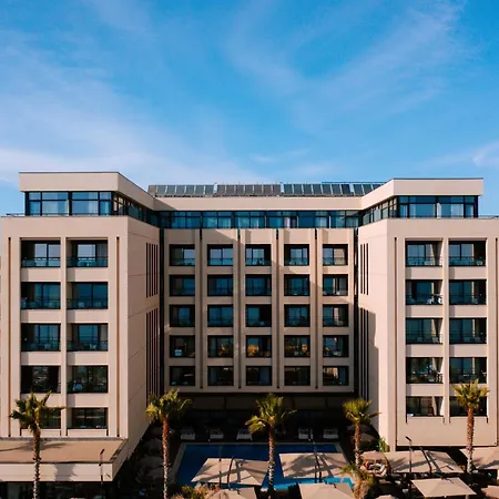Royal G & 4 Star 5* Durrës