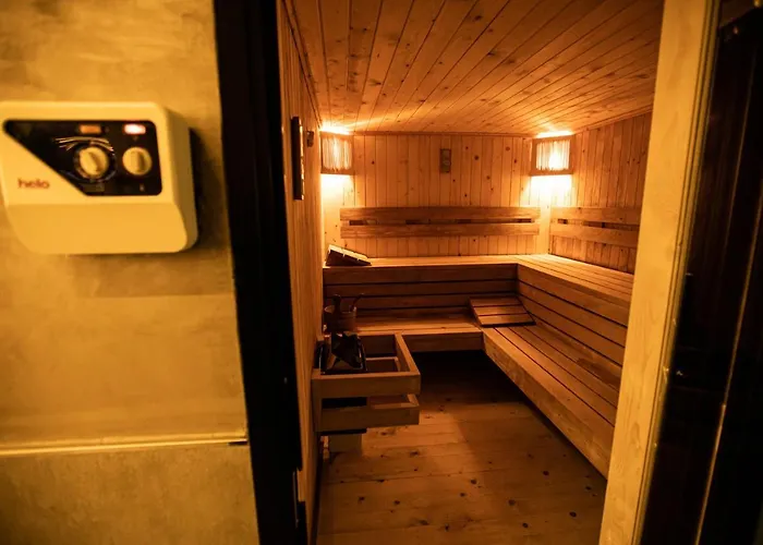 Ξενοδοχείο Royal G & 4 Star Δυρράχιο