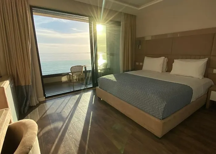 Hotel Royal G & 4 Star