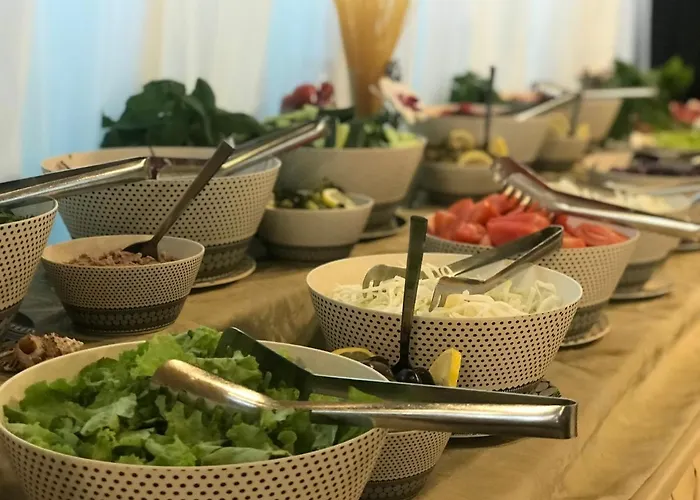 Royal G & 4 Star Hotel Durrës