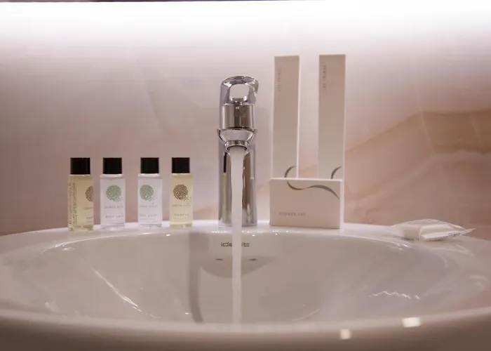 Royal G & 4 Star 5* Durrës